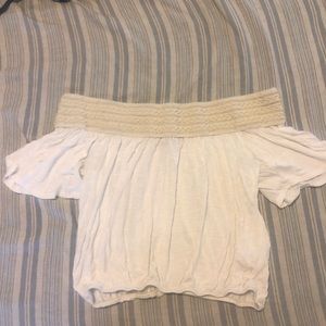 🌴Over The Shoulder Shirt